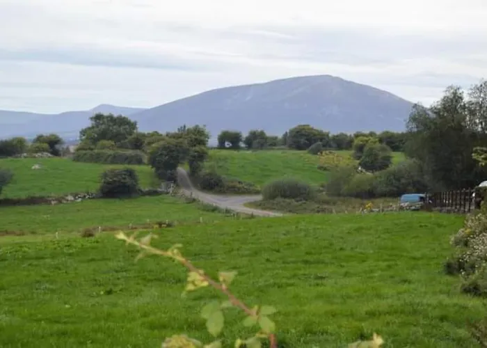 Twin View - In Pontoon Holiday home